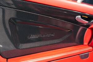 Afbeelding 37/47 van Mercedes-Benz SL 65 AMG Black Series (2010)