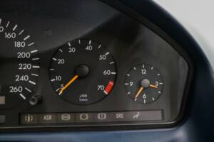 Bild 17/84 von Mercedes-Benz SL 320 (1996)