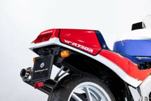 Afbeelding 28/50 van Honda VFR 750R RC 30 (1989)