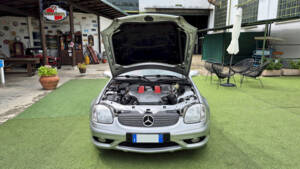 Afbeelding 42/63 van Mercedes-Benz SLK 32 AMG (2001)