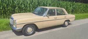 Bild 2/59 von Mercedes-Benz 230&#x2F;4 (1974)