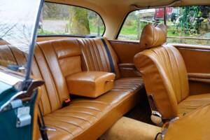 Image 4/12 of Mercedes-Benz 280 SE (1969)