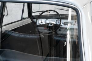 Image 36/50 of BMW 700 LS Luxus (1965)