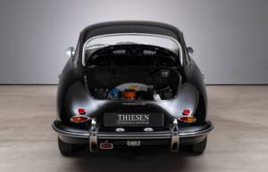 Image 11/34 of Porsche 356 C 1600 SC (1964)