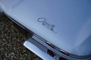 Immagine 13/50 di Chevrolet Corvette Sting Ray Convertible (1964)