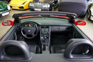 Image 18/41 of Mercedes-Benz SLK 230 Kompressor (1998)