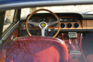 Immagine 40/50 di Ferrari 330 GT (1966)