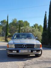 Image 2/16 de Mercedes-Benz 500 SL (1985)