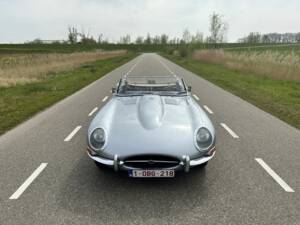 Imagen 3/8 de Jaguar E-Type 3.8 (1961)