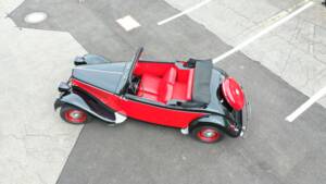 Immagine 6/45 di Citroën Traction Avant 11 BL (1952)