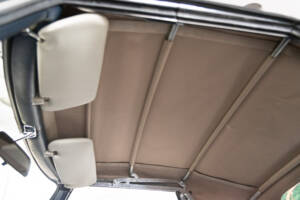 Image 30/48 of Mercedes-Benz 280 SL (1968)
