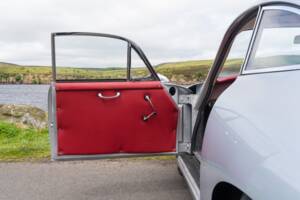 Immagine 33/42 di Porsche 356 C 1600 (1964)