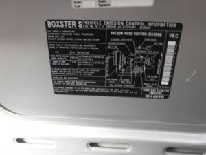 Immagine 33/37 di Porsche Boxster S (2000)