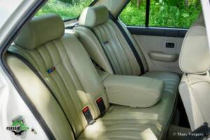 Image 19/51 of BMW M 535i (1985)