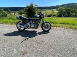Immagine 2/8 di Kawasaki ZR 1100 Zephyr (1994)