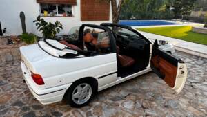 Afbeelding 21/23 van Ford Escort XR3i (1992)