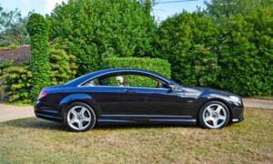 Bild 2/37 von Mercedes-Benz CL 600 (2007)