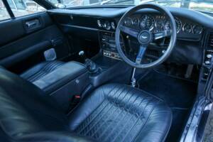 Image 39/50 of Aston Martin DBS V8 (1972)
