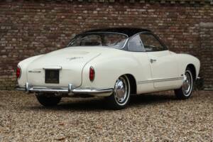 Bild 2/50 von Volkswagen Karmann Ghia 1300 (1966)
