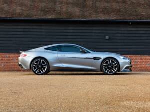 Bild 3/96 von Aston Martin Vanquish (2015)