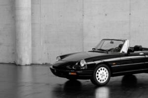 Bild 43/48 von Alfa Romeo 2.0 Spider (1993)