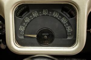 Immagine 22/35 di Citroën Traction Avant 11 légère (1955)