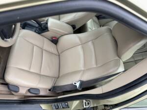 Image 6/20 of Volvo V 70 XC 2.5T (1998)