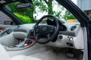 Image 47/60 of Mercedes-Benz SL 65 AMG (2004)