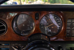 Immagine 17/31 di Rolls-Royce Silver Shadow II (1978)