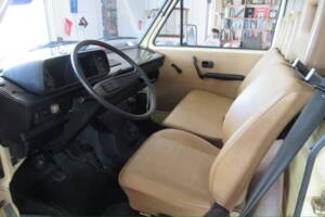 Bild 11/40 von Volkswagen T3 Caravelle 2.0 (1987)