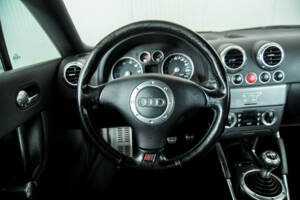 Image 8/50 of Audi TT 1.8 T (1999)