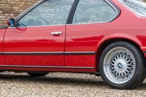 Afbeelding 33/50 van BMW M6 (1988)