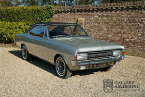 Bild 49/50 von Opel Commodore 2,5 S (1967)