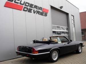 XJS