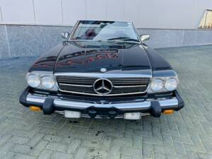 Image 5/32 de Mercedes-Benz 560 SL (1987)