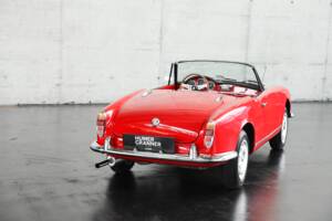 Image 21/50 of Alfa Romeo Giulietta Spider (1962)