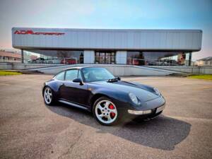 Bild 1/33 von Porsche 911 Carrera 4S (1996)