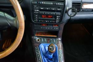 Image 26/36 of BMW 318i (1999)