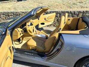 Afbeelding 10/16 van Porsche 911 Carrera 4 (2002)