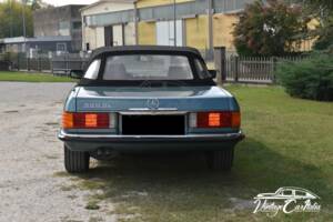 Image 14/75 de Mercedes-Benz 560 SL (1986)
