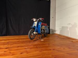 Image 3/15 of HMW 50 S (1951)