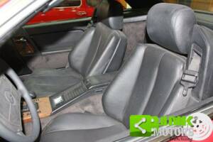 Immagine 6/10 di Mercedes-Benz 300 SL (1989)