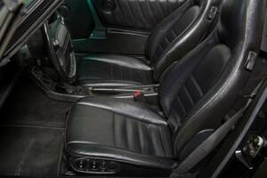 Bild 19/38 von Porsche 911 Carrera 2 (1992)