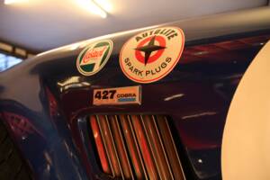 Image 51/57 of AC Cobra 427 (1965)