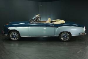 Afbeelding 3/50 van Mercedes-Benz 220 S Cabriolet (1957)