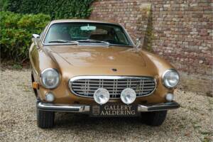 Image 13/50 of Volvo 1800 E (1971)
