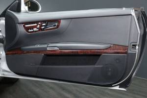 Image 22/30 of Mercedes-Benz CL 500 (2006)