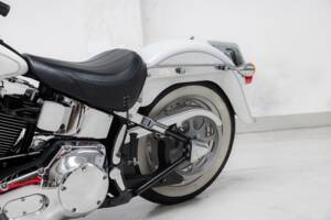 Image 19/34 of Harley-Davidson DUMMY (2002)