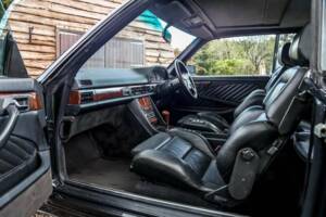 Image 17/50 of Mercedes-Benz 560 SEC 6.0 AMG (1989)