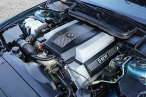 Immagine 32/50 di BMW 850Ci (1994)